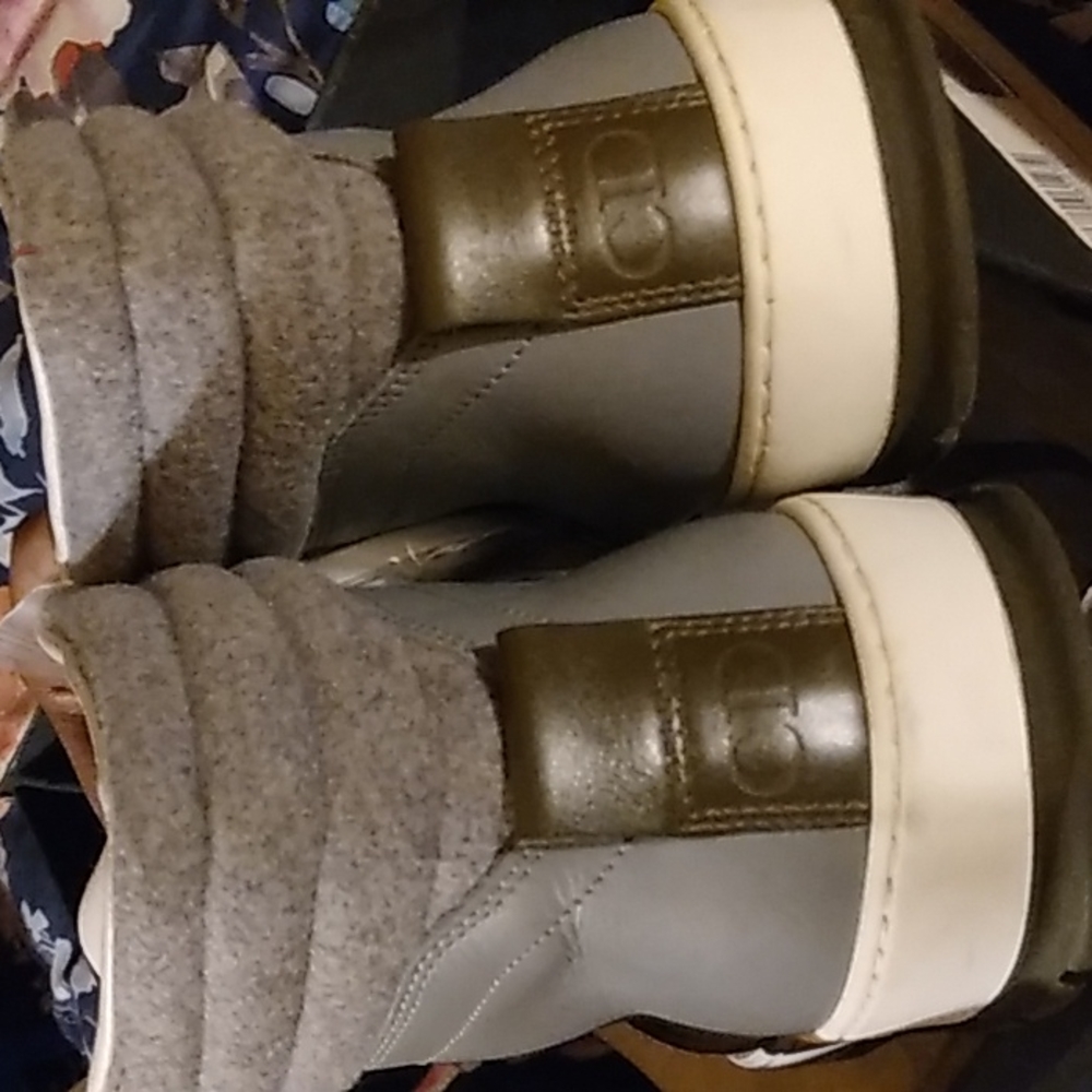 Size 12 Dior calfskin Grey Sneaker - Picture 4 of 6